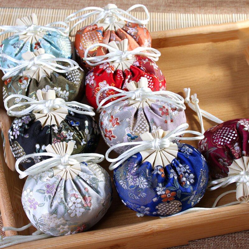 Palace Sachet Brocade Beam Hanfu Accessories Retro Embroidery Storage Bag Flower Pattern Temperament Jewelry Bag