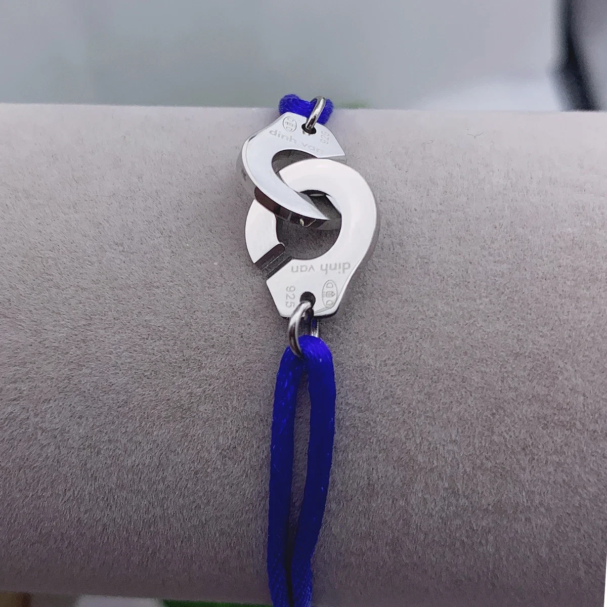 Esposas de acero inoxidable 316 de , pulsera de esposas de cuerda ajustable, bisutería Menottes, pulsera Corde para joyería de mujer: Chapado en zinc azul