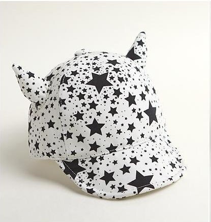 Children's Hats For Boys Net Hat For a Boy Simple Star Pattern Baby Hat Cute Devil Horn Children's Hats For Boys