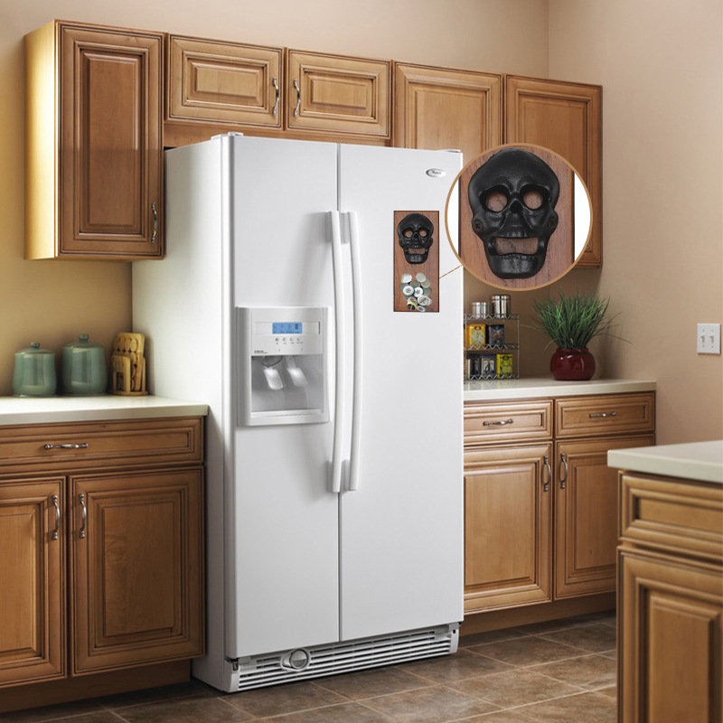 Vintage antieke ijzeren wandflesopener in de vorm van een schedel, bieropener voor aan de muur, decoratieve flesopener voor thuis of aan de muur.