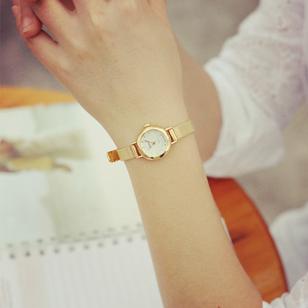 Reloj Vrouwen Quartz Horloge Kleine Wijzerplaat Ultra-Dunne Horloge Mode Luxe Dames Horloge Eenvoudige En Stijlvolle Relogio Feminino
