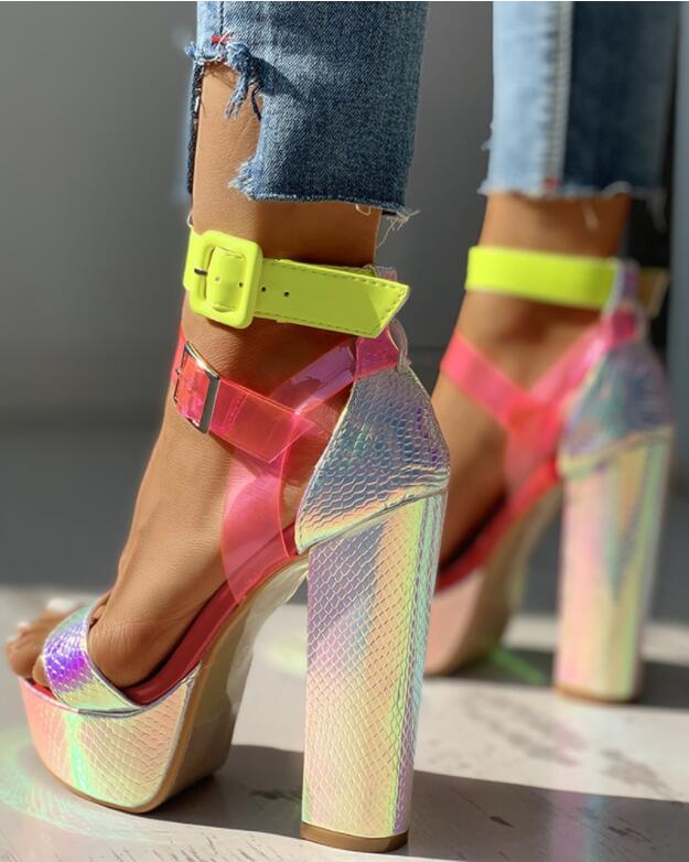 Neue Frauen Sandalen Damen hoch Hacke Hausschuhe Süssigkeit Farbe Offenen Zehen Starke Ferse Weibliche Folien Sommer Schuhe