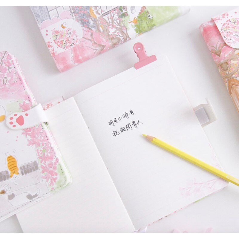 Japanese style color page magnetic buckle leather notebook girl heart student notebook notepad diary