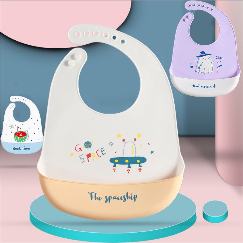 Niedliches Baby- #39 -lätzchen mit speicheltuch, wasserdichtem silikon, verstellbarem umfang, Karikatur-motiv und tasche