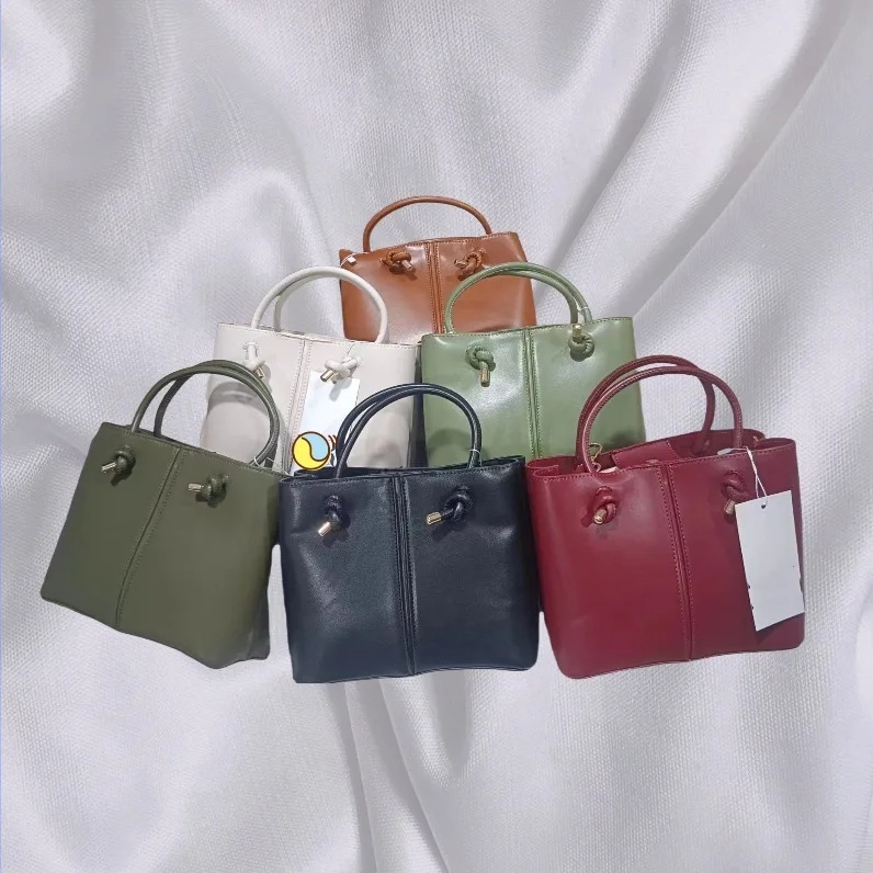 Sac seau Vintage de Style européen et américain à la , sac à main incliné à une épaule de grande capacité: WHITE