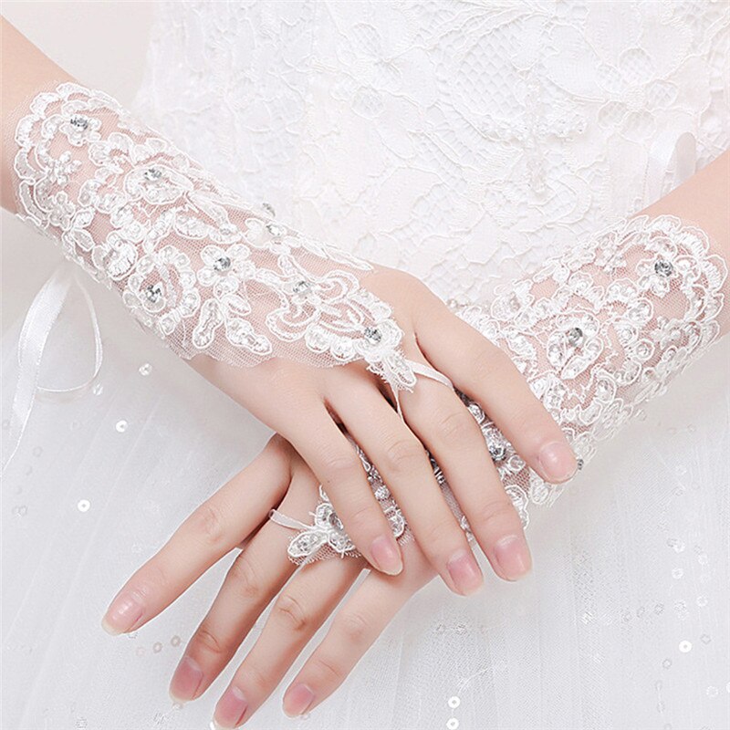 Quinby Wedding Gloves Women Fingerless Bridal Gloves Long Sequin Lace gant mariage femme Party gloves Wedding Accessories Q5: white short gloves