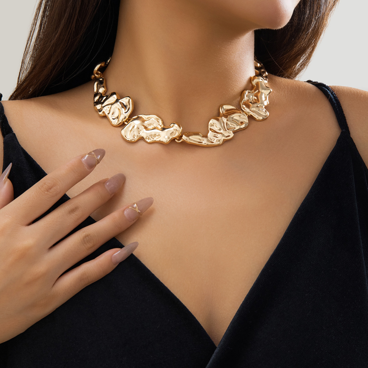Collier Punk en métal irrégulier pour femmes, collier géométrique exagéré, Simple, couleur or, argent, bijoux de fête