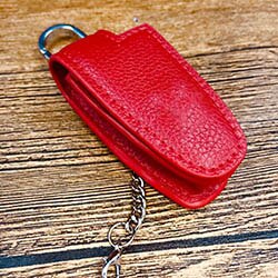 Læder bil nøgle taske nøgletaske med nøglering til glc 260l c200l gle /b200 gla / cla w205 w203 w210 w21 bil fjernbetjening nøgletaske: Rød