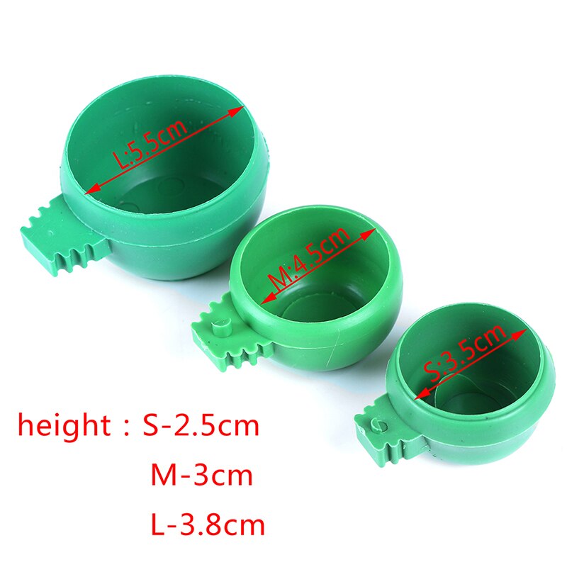 1pc 3 Sizes Green Plastic Parrot Mini Food Water Bowl Feeder Plastic Birds Pigeons Cage Sand Cup Feeding Tool Accessory