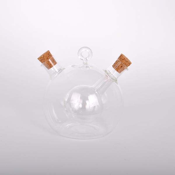 Olive Oil Vinegar Glass Cruet Dispenser Funnel Glassware Bottle Pourer 2 Type: Light Yellow