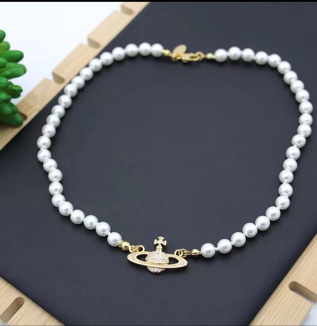 Een Europese Micro-Ingelegd Saturn Liefde Parel Ketting Hanger Ketting Trendy Hanger Vrouwelijke Hoge Mannelijke Paar: 2