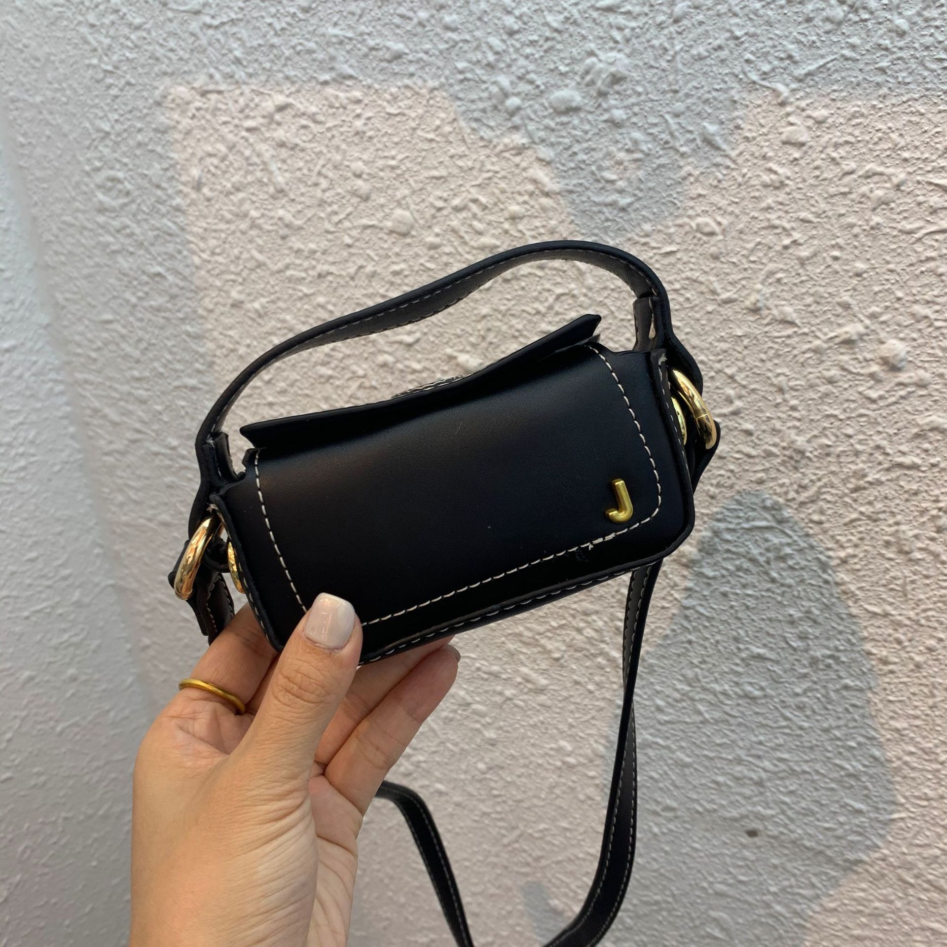 Luxe Mini J Tassen Lippenstift Portemonnees Messenger Bag Vrouwen Kleine Coin Schouder Crossbody Tassen Vrouwelijke Effen Kleur Tas: Black