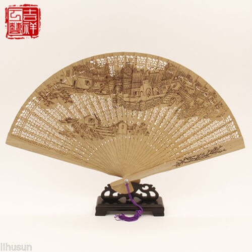 Chinese Handgemaakte Klassieke Sandaal Hout Geurige Hollow Vouwen Bamboe Fan