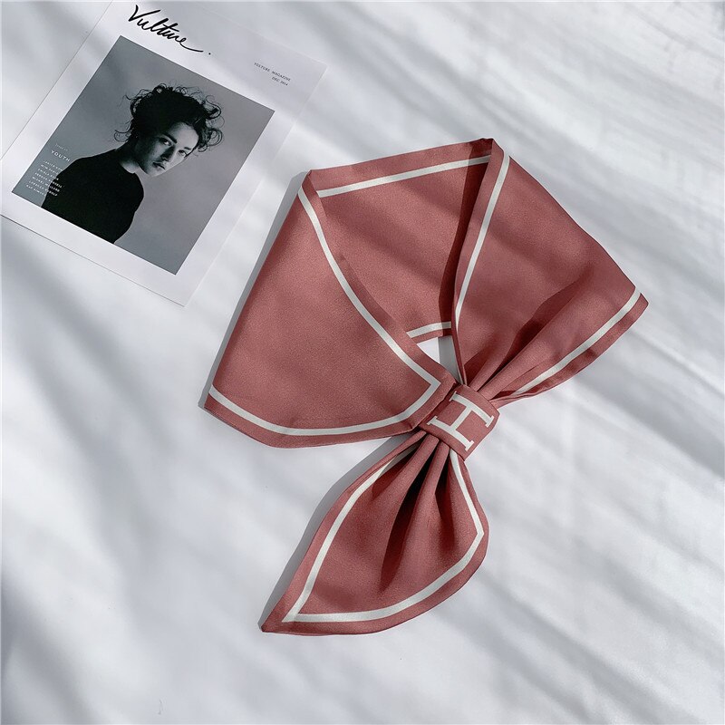 8 Kleuren Selecteren Vrouwen Effen Kleur Haar Sjaal Mode Haar Banden Gestreepte Sjaals Lady Decoratie Zijde Hoofddeksels Banden: Solid Color-Red