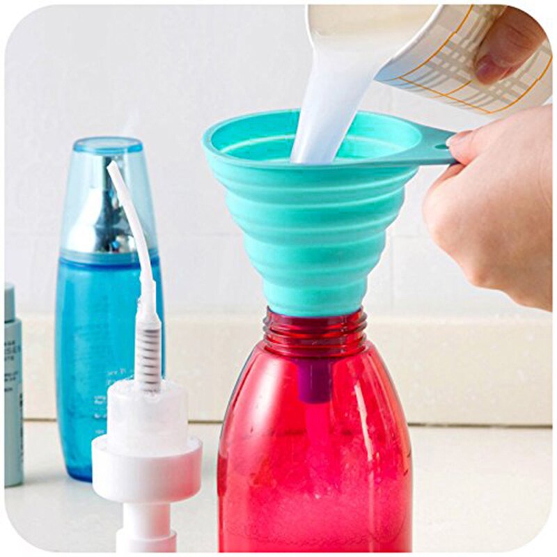 Mini Opvouwbare Trechter Silicone Inklapbare Trechter Opvouwbare Draagbare Trechters Kan Worden Opgehangen Huishoudelijke Vloeibare Doseren Keuken Gereedschap