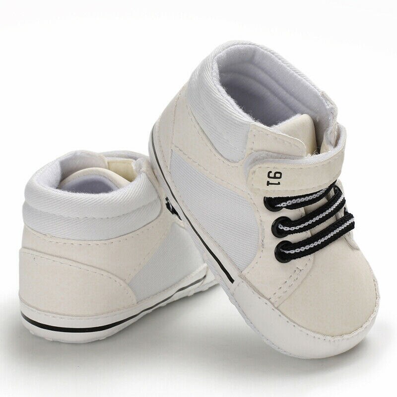 Baby drenge piger sko søde småbørn spædbørn afslappet krybbe sneakers prewalker trænere super baby gåsko: Hvid / 13-18 måneder