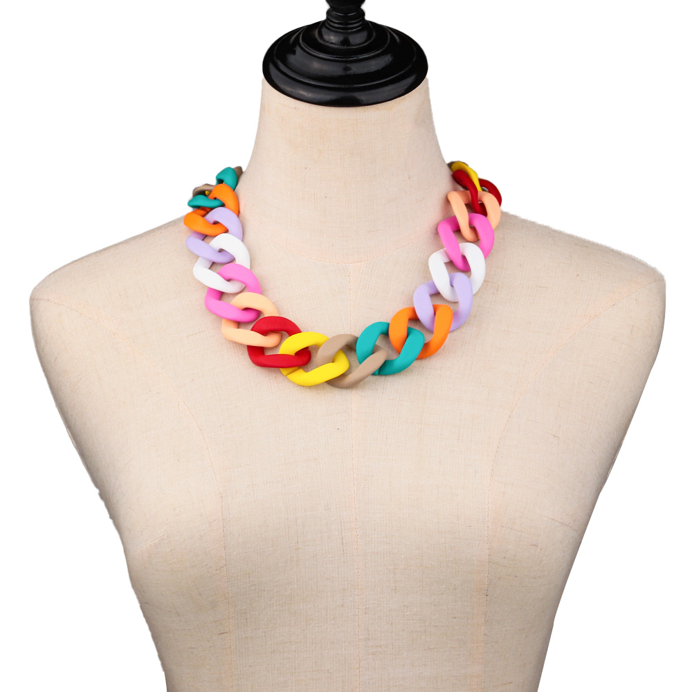 Nuevos collares gargantilla de cadena ancha de acrílico mate colorido para mujer, Collar grueso de resina bohemia llamativo, joyería de