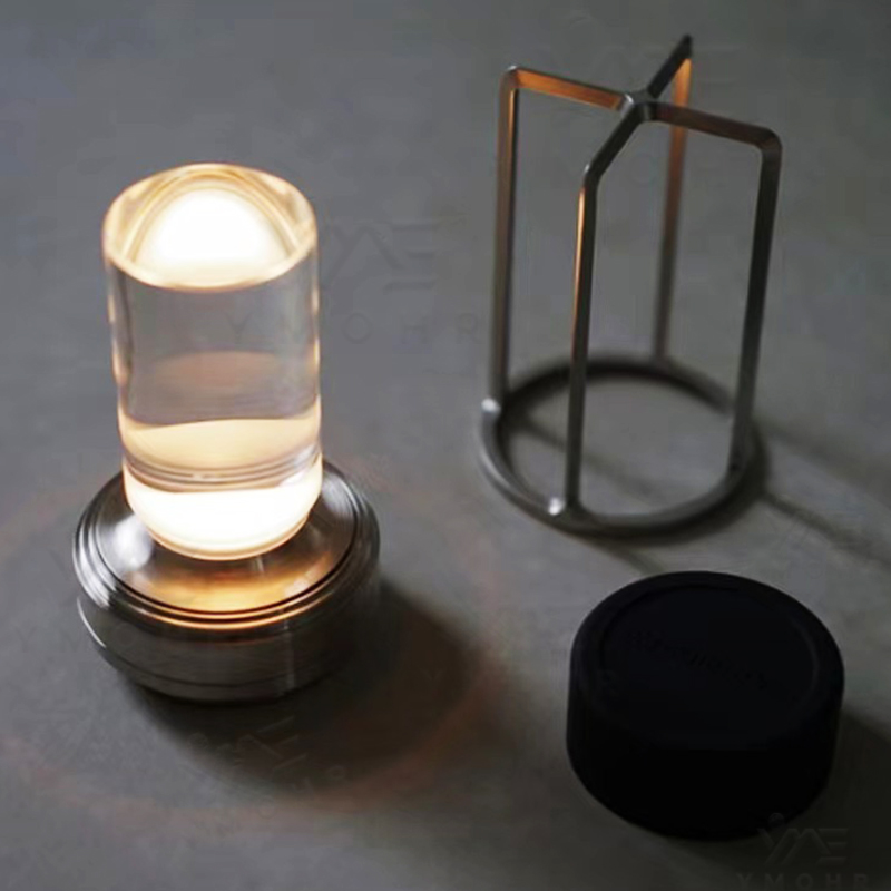 LED-lantaarn metalen frame tafellamp onzichtbare aanraakbediening modern draagbaar nachtlampje oplaadbaar met kristallen kolom LED-lamp