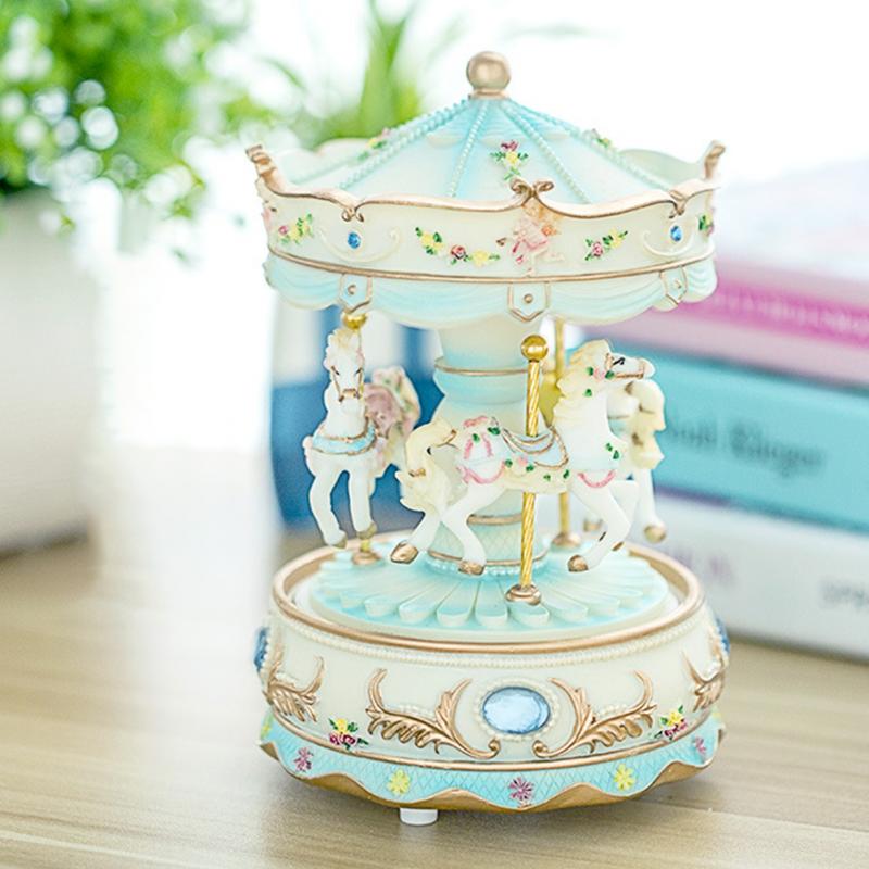 Resin Decor Valentine's Day Music Box Home Swivel Craft Handwork Clockwork Mechanism Kid Luxury Carousel Toys Birthday LED Light: Blue