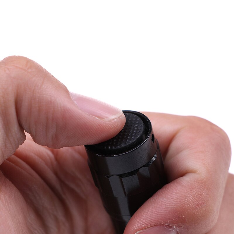 Mini Led resistente al agua linterna recargable luz muy brillante de la batería