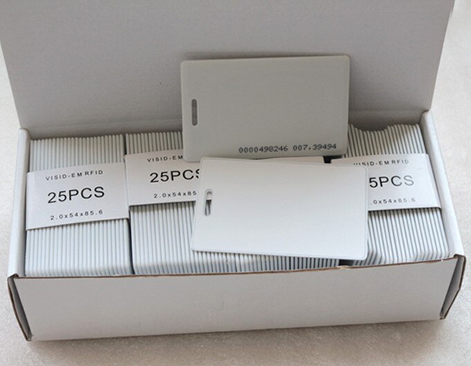 100pcs/box RFID card EM4200 125 KHZ RFID card EM Thick ID card suitable for access control and attendance cards