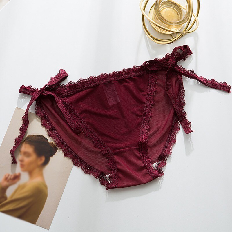 Women Lace Panties Slim Briefs Underwear Female Panties Sexy Hollow Out Briefs: Burgundy