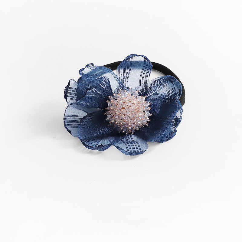 Diy Woman Flower Donuts Twist Headband Magic Hair Bun Maker Hairstyle Tool Pearl Flower Hair Accessories Hair Band: B