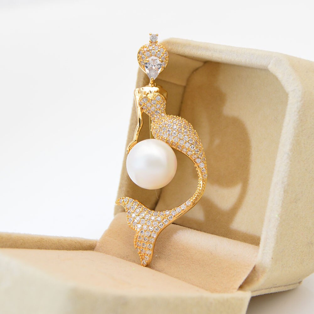 CINDY XIANG Cubic Zirconia Mermaid Brooches For Women Pearl Brooch Pin Copper Jewelry 3 Colors Choose