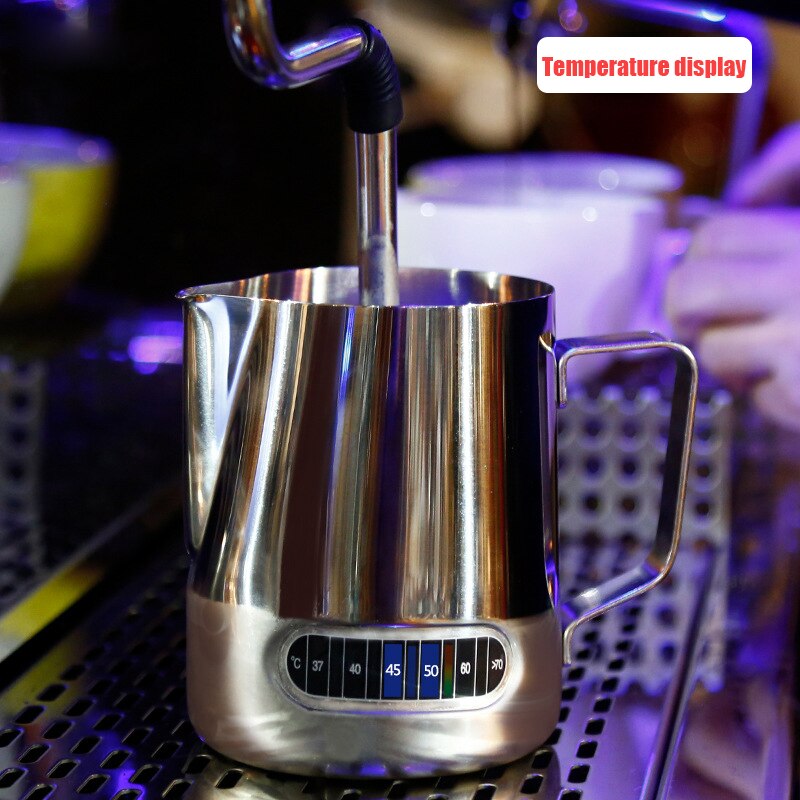 Jarra de acero inoxidable para espumar leche, jarra de café con termómetro Barista, haga la espuma perfecta para su café capuchino, 550ml