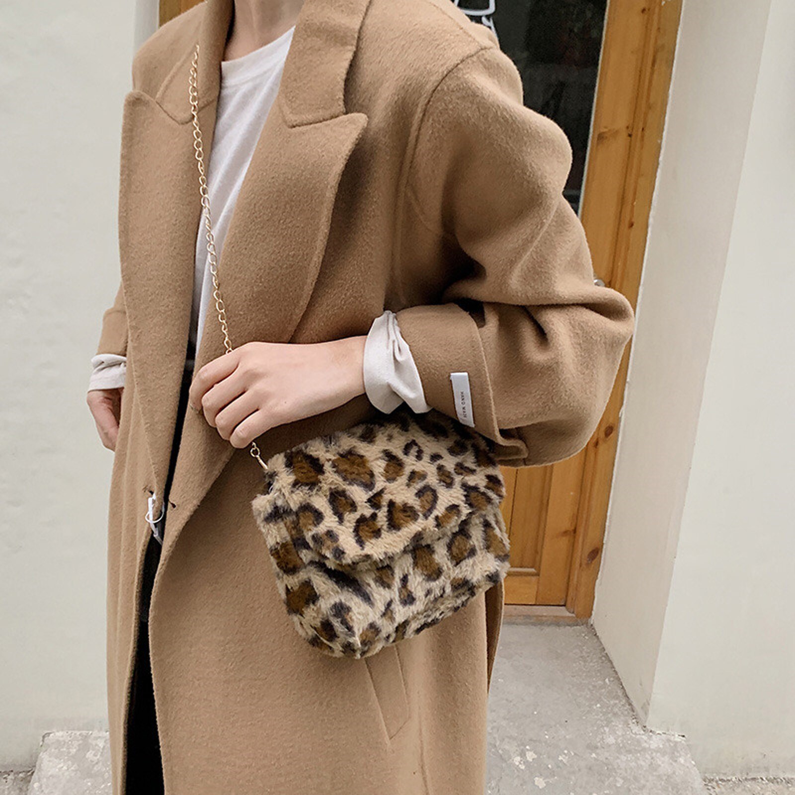 Novo design de pelúcia bolsa feminina 2020 novo inverno mão mais quente saco aleta moda leopardo impressão crossbody bolsa de ombro