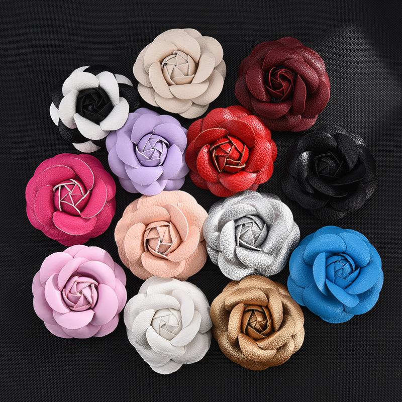 coreano hecho a mano PU cuero Camelia flor broche botón solapa Pin joyería broches ramillete para las mujeres Accesorios