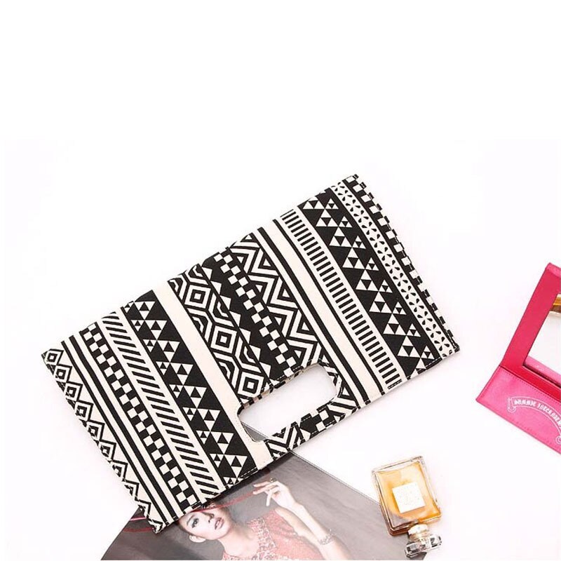 Women Classic Black And White Geometric Patterns Handbags Print Canvas Small Canvas Day Clutches Evening Bags