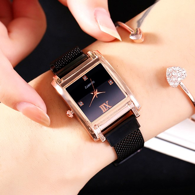 Vrouwen Vierkante Case Vorm Roma Dimond Dial Horloge Luxe Dames Magneet Gesp Band Quartz Horloges Voor Klok