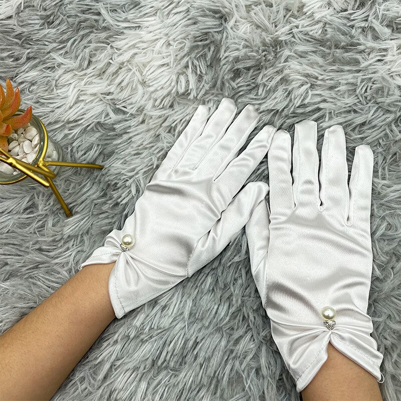 Kvinner sateng korte sexy hansker solkrem sommer anti-uv elastiske tynne votter kjører helfinger rød hvit svart kjole hansker