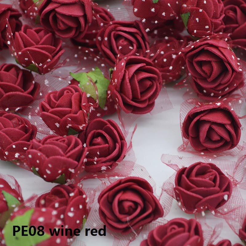 50 st 2cm mini pe skum rosor konstgjorda siden blomhuvuden handgjorda diy krans bröllop födelsedag hem inredning box tillbehör: Pe08 vinrött