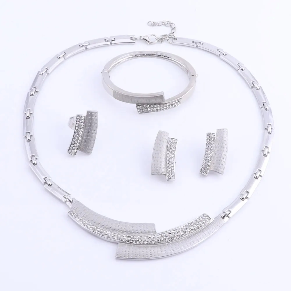 Wedding Bridal Crystal Strass Sieraden Sets Afrikaanse Kralen Dubai Goud Kleur Verklaring Sieraden Kostuum: Goud-kleur