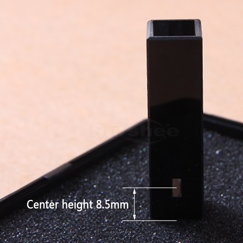 Sub-Micro quartz cell with black walls and lid(100ul)