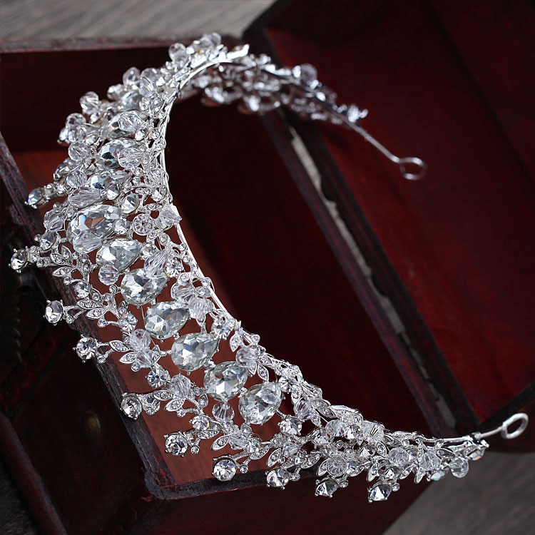 Magnífica Tiaras barrocas con diamantes de imitación para novias, cuentas de cristal chapadas en plata Vintage, diadema para mujeres, accesorios para el cabello de boda