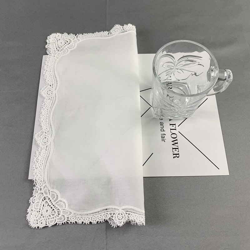 Dames mouchoir blanc doux 100% coton mouchoir de mariage brodé dentelle au crochet pour les Hankies de mariée