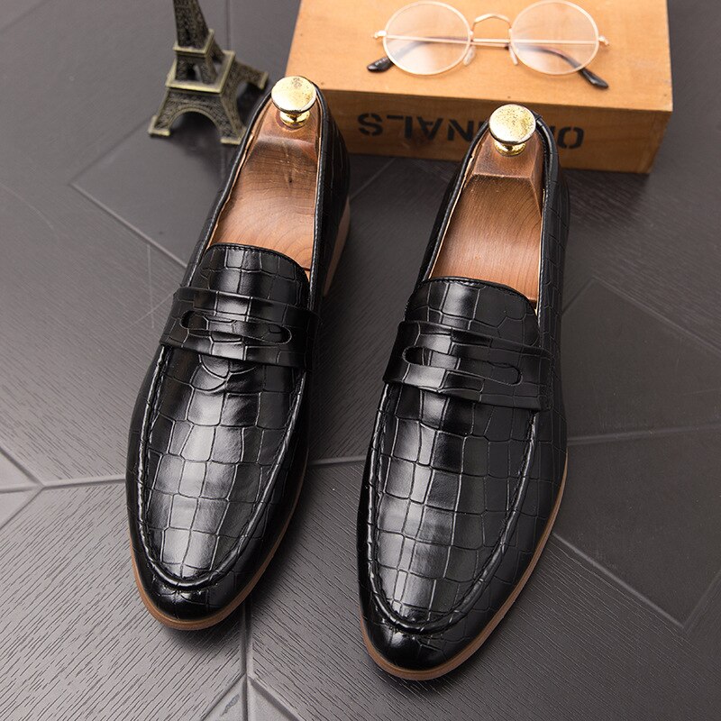Mænd bryllup festkjole sko stor størrelse business formel kjole sko loafers mand åndbar spidse snøre afslappet sko: Sort / 7