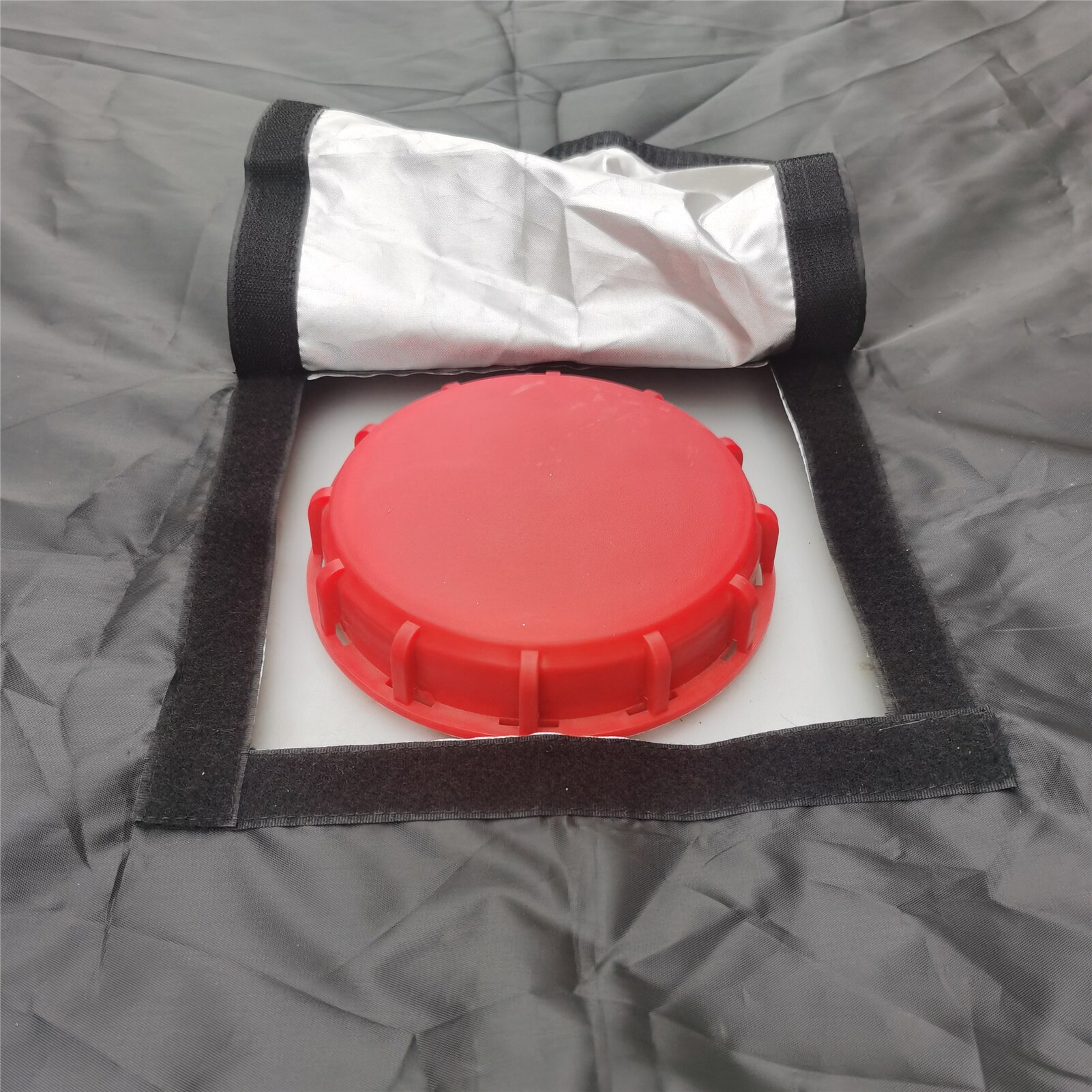 210D Fabric Dust Cover Water-Resistant Ton Barrel Rain Cover for IBC 1000L Rainwater Tank IBC Ton Barrel Protective Cove