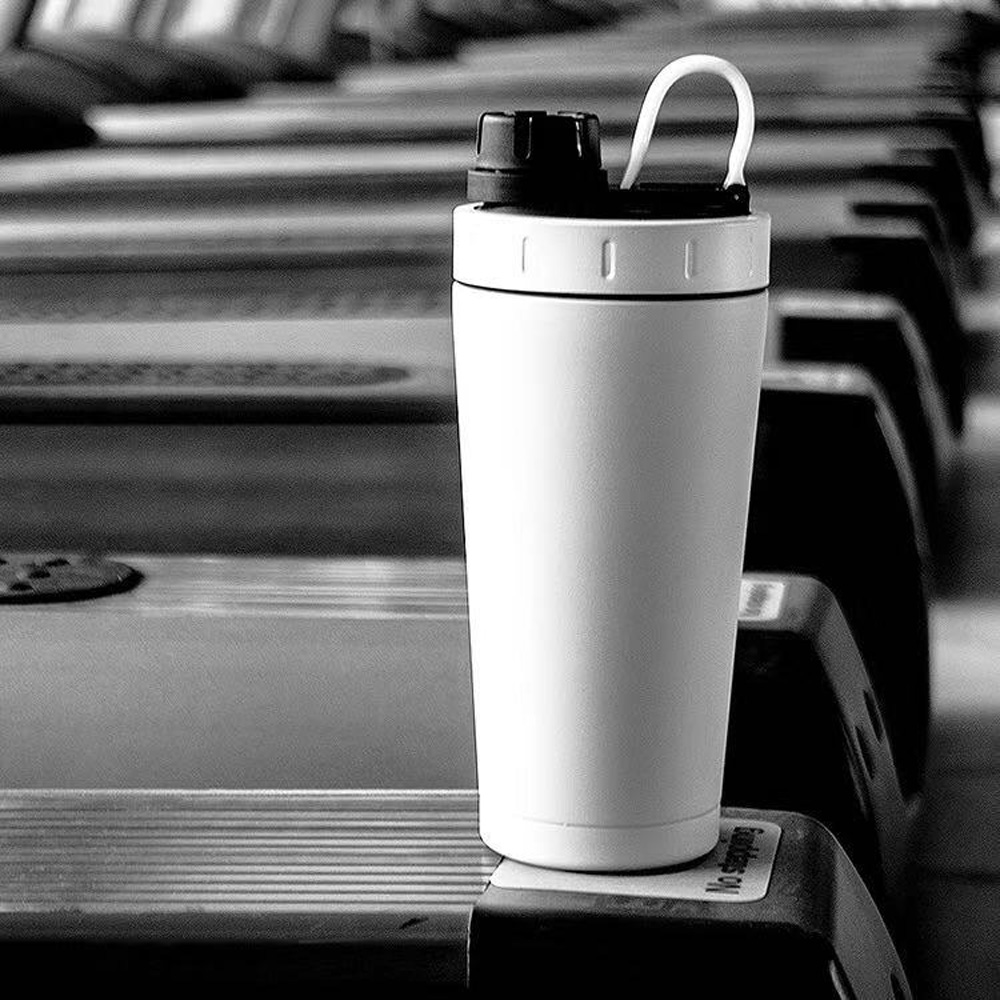 20oz Double paroi protéine Shaker bouteille en acier inoxydable tasse d'eau vide isolé bouteille large bouche étanche Sport Drinkware