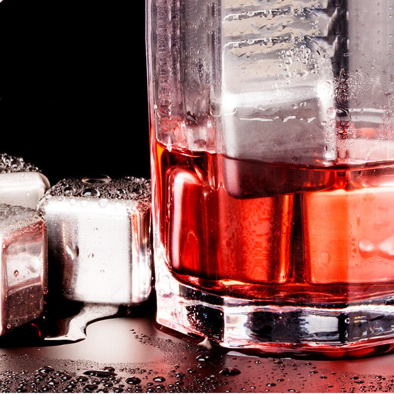 1PC Stainless Steel Whiskey Stone Ice Cubes Bar KTV Magic Supplies Wiskey / Wine / Beer Cooler Ice Rocks Whiskey Stones