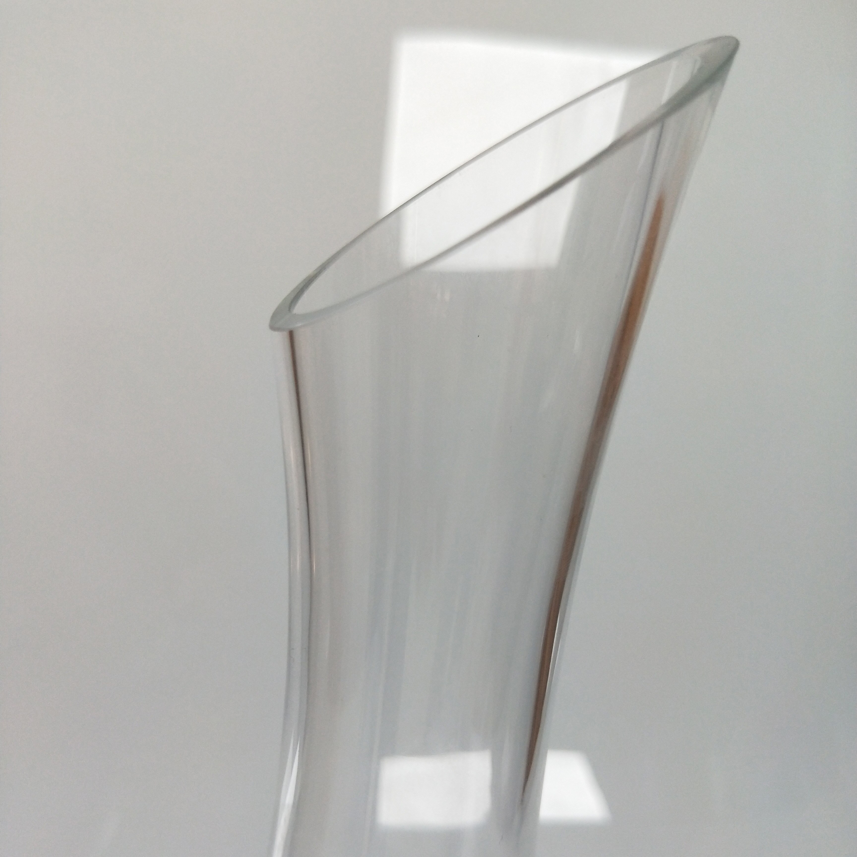 crystal glass Christmas Tree shaped wine decanter for home use