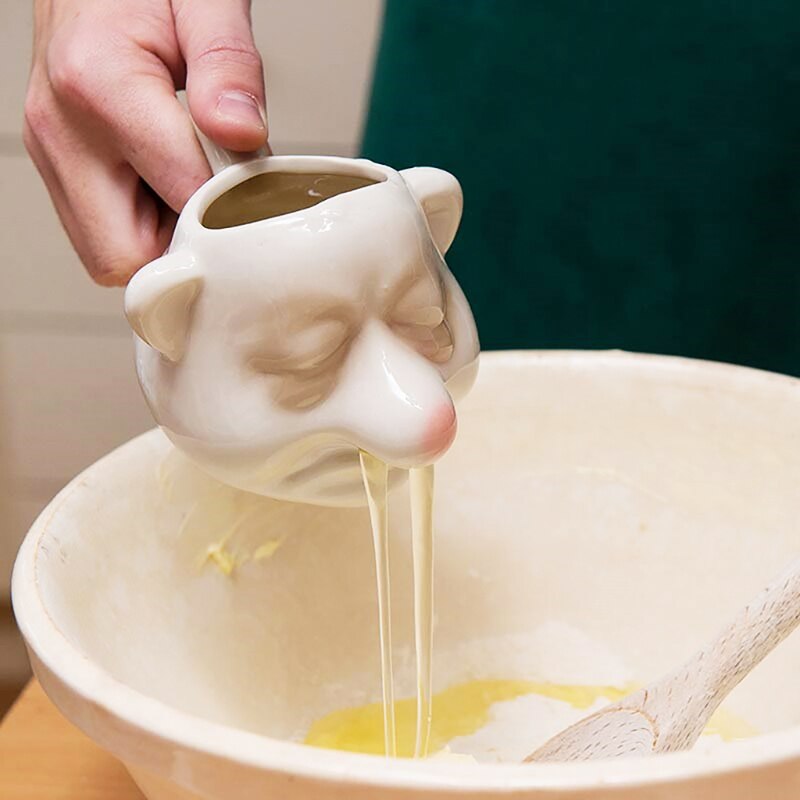 Funny Dwarf Ceramic Egg Yolk Separator Handheld Egg White Running from Nose Egg Separator Tool Household Tools B03E