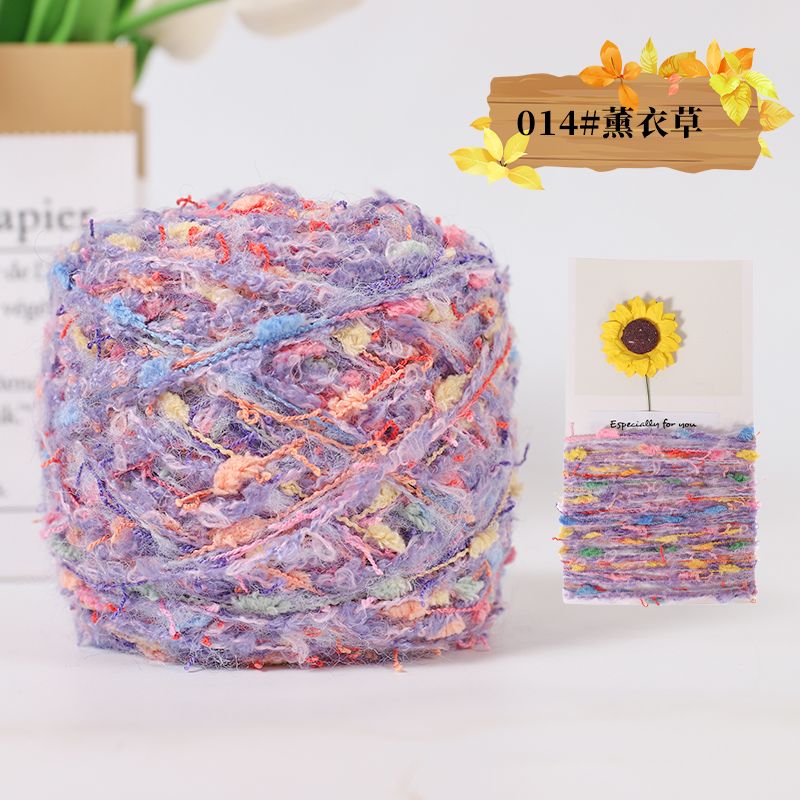 Handgemengd garen, kenmerkend fantasiegaren, handgemaakt doe-het-zelf garen met kleurverloop, wollen bol, haaknaald, grote cirkel, garensegment, geverfde grove wol: Blauw