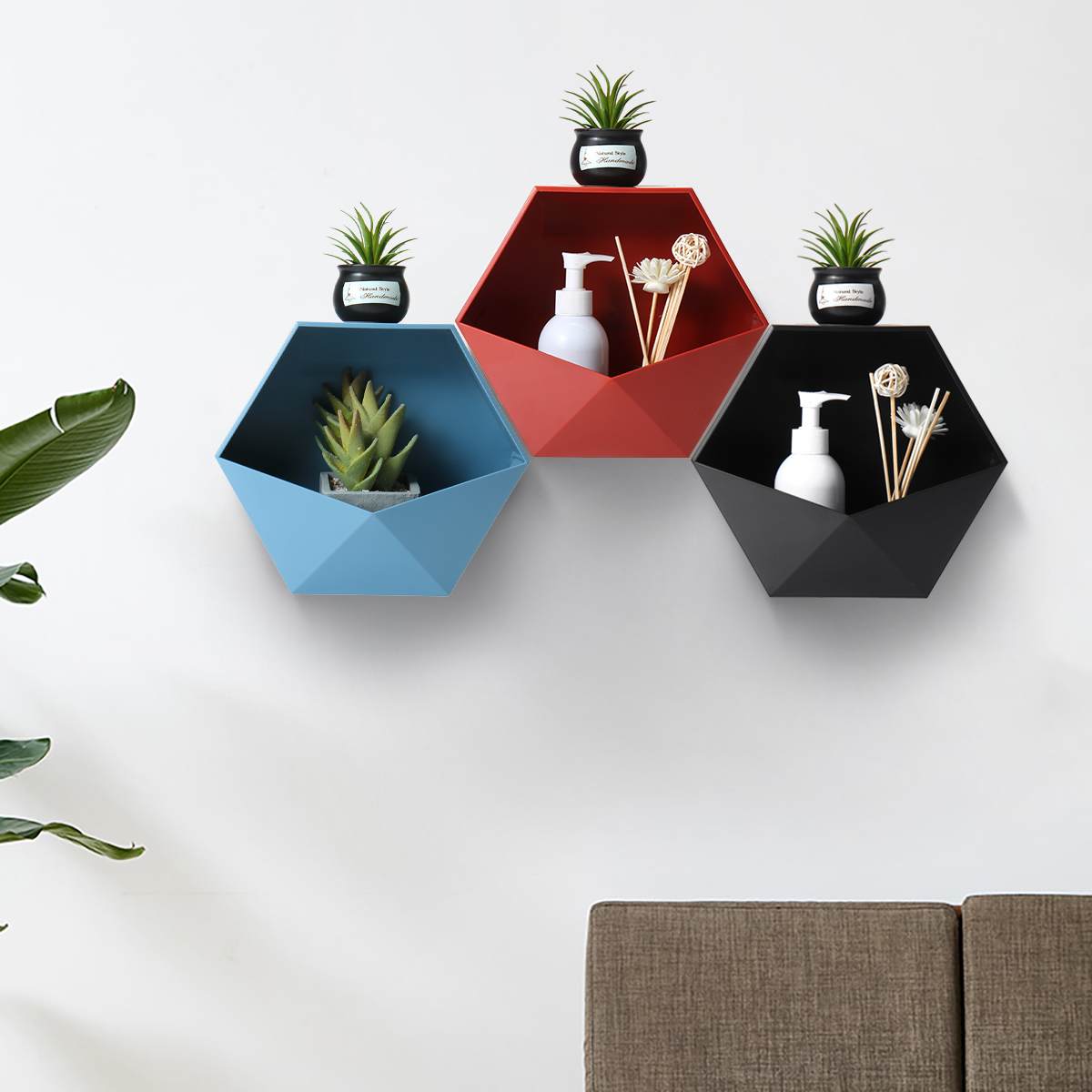 Aan de muur bevestigde geometrische wandplank thuis badkamer doe-het-zelf decoratie rek ornamenten organizer planten bloemen opbergrek
