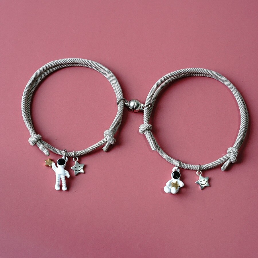 2Pcs/set Couple Bracelet Magnetic Attraction Bracelet Friendship Rope Bracelet Cute Star Astronaut Bracelet for Women