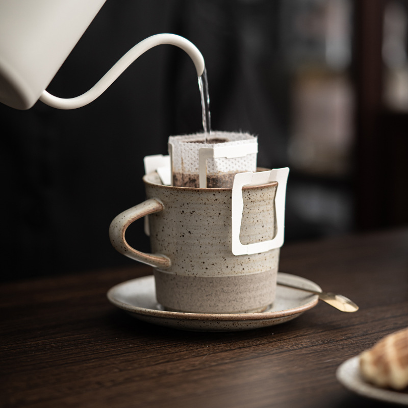 Juego de tazas de café de cerámica, taza creativa hecha a mano, taza de agua de cerámica Simple, juego de platos de tazas de café Retro elaborados a mano