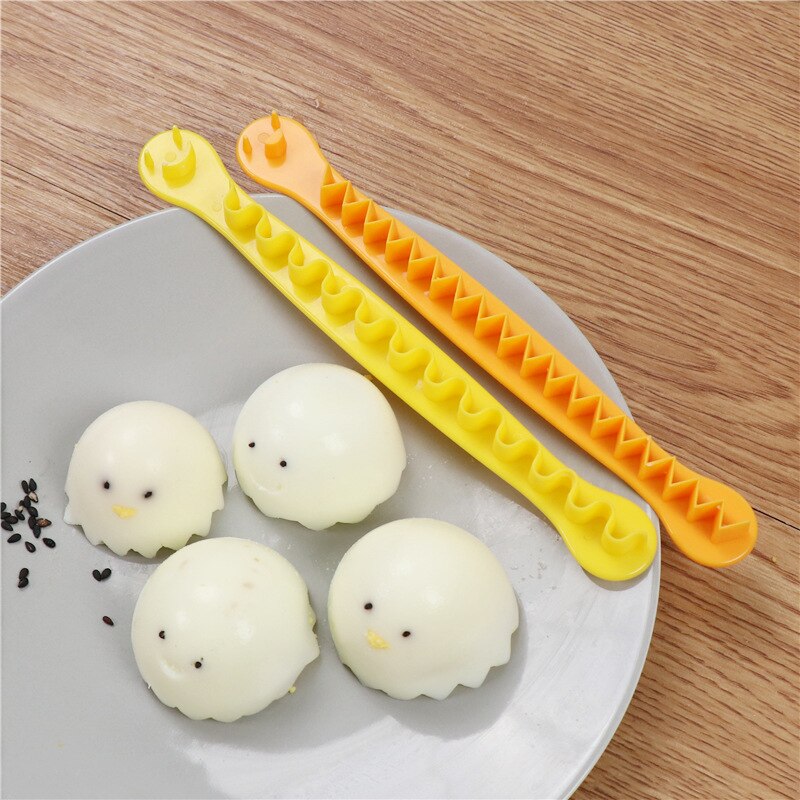 2 Stuks Fancy Egg Cutter Gekookte Eieren Cut Bloem Stijl Kant Ei Wave Uitgesneden Mooie Ontbijt Maken Gereedschap thuis Kitchen Tools